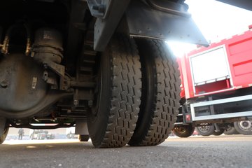 ��������X1 4X2 ���Ŵ��綯��ж�� ����ʱ��180.87kWhͼƬ