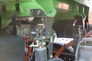 ��������X1 4X2 ���Ŵ��綯��ж�� ����ʱ��180.87kWhͼƬ