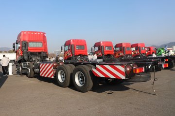 �����½�����X7 12.9L CNG 520���� 8X4 ����14�� 9.6�������ػ���ͼƬ