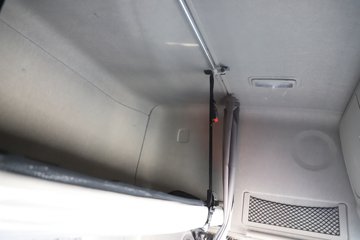 �����½�����X7 12.9L CNG 520���� 8X4 ����14�� 9.6�������ػ���ͼƬ