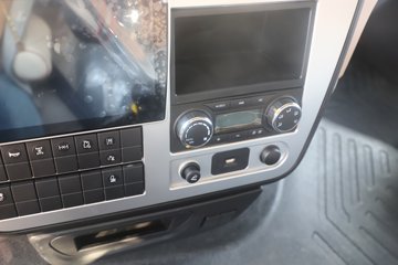 �����½�����X7 12.9L CNG 520���� 8X4 ����14�� 9.6�������ػ���ͼƬ