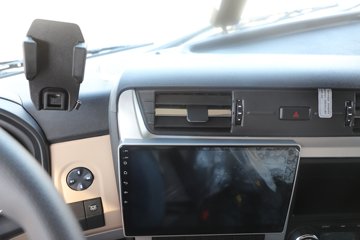 �����½�����X7 12.9L CNG 520���� 8X4 ����14�� 9.6�������ػ���ͼƬ