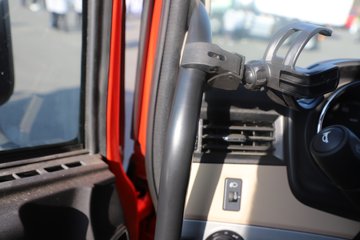 �����½�����X7 12.9L CNG 520���� 8X4 ����14�� 9.6�������ػ���ͼƬ