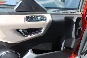 �����½�����X7 12.9L CNG 520���� 8X4 ����14�� 9.6�������ػ���ͼƬ