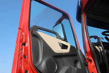 东风畅行X7&nbsp;载货车驾驶室                                               图片