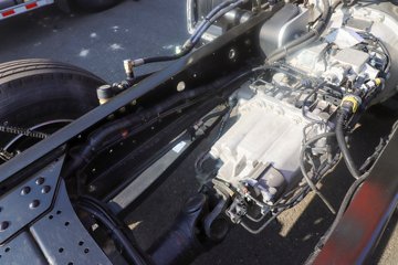 �����½�����X7 12.9L CNG 520���� 8X4 ����14�� 9.6�������ػ���ͼƬ