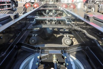 �����½�����X7 12.9L CNG 520���� 8X4 ����14�� 9.6�������ػ���ͼƬ