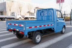 雷驰仁T10 Pro 2026款 奋斗版 2.015米单排纯电动栏板微卡 科大国创16.6kWh