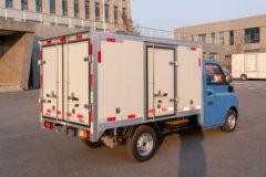 雷驰仁T10 Pro 2026款 奋斗版 2.5米单排纯电动厢式微卡 科大国创16.6kWh