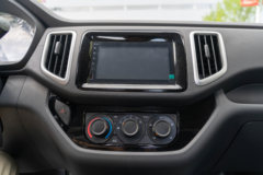 雷驰仁T30 2026款 舒适版 3.8米单排纯电动厢式微卡 65.66kWh