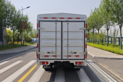 雷驰仁T30 2026款 舒适版 3.8米单排纯电动仓栅式微卡 65.66kWh