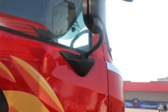 东风畅行X3 6.7L CNG 260马力 4X2 法士特8档 载货车