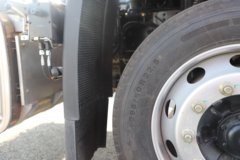 东风畅行X3 6.7L CNG 260马力 4X2 法士特8档 载货车