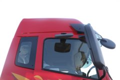 东风畅行X3 6.9L LNG 280马力 4X2 法士特8档 载货车