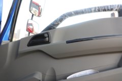 东风新疆拓行S1 Plus 2025款 2.5L柴油 180马力 4X2 法士特10档 2.75米单排自卸车