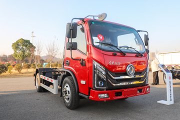 东风新疆拓行S1 2.5L柴油 160马力 4X2 法士特10档 3.5米单排自卸车