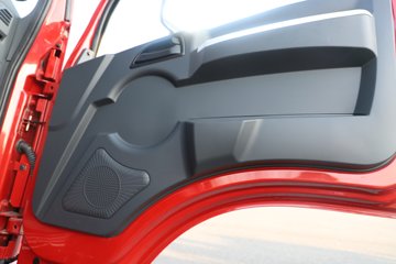 �����½�����S1 2.5L���� 160���� 4X2 ��ʿ��10�� 3.5�׵�����ж��ͼƬ