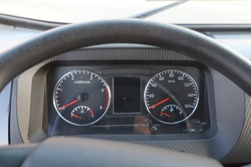 �����½�����S1 2.5L���� 160���� 4X2 ��ʿ��10�� 3.5�׵�����ж��ͼƬ