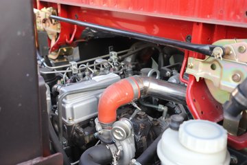 �����½�����S1 2.5L���� 160���� 4X2 ��ʿ��10�� 3.5�׵�����ж��ͼƬ