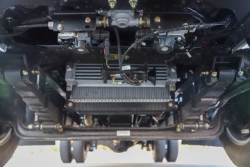 �����½�����S1 2.5L���� 160���� 4X2 ��ʿ��10�� 3.5�׵�����ж��ͼƬ