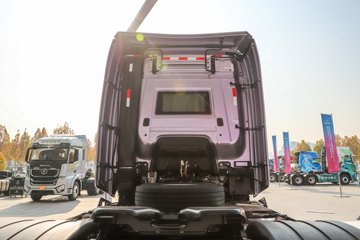 �����ؿ� ����X6000 �������� 630���� 6X4 AMT�Զ���ǣ����ͼƬ