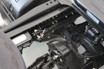 �����ؿ� ����X6000 �������� 630���� 6X4 AMT�Զ���ǣ����ͼƬ