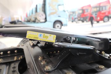 �����ؿ� ����X6000 �������� 630���� 6X4 AMT�Զ���ǣ����ͼƬ