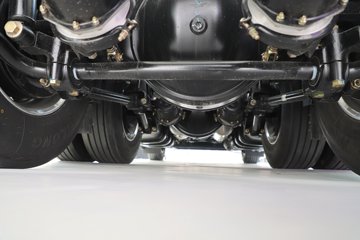 �����ؿ� ����X6000 �������� 630���� 6X4 AMT�Զ���ǣ����ͼƬ