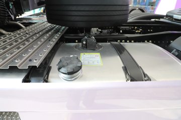 �����ؿ� ����X6000 �������� 630���� 6X4 AMT�Զ���ǣ����ͼƬ