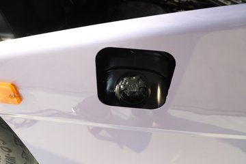 �����ؿ� ����X6000 �������� 630���� 6X4 AMT�Զ���ǣ����ͼƬ