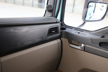 ����������M3000 �������� 6X4 ���綯ǣ���� ����ʱ��400.61kWhͼƬ