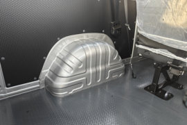 乐福&nbsp;电动封闭厢货驾驶室图片