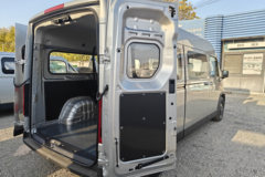 福田卡文 乐福 2025款 悦行版+ 6座 长轴高顶 纯电动轻客 爱易科50.23kWh