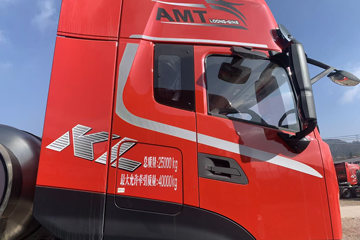 ��������KL 12.9L LNG 520���� 6X4 ����12�� AMT�Զ��� ǣ����ͼƬ