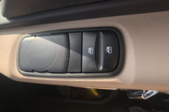 东风天龙KL 12.9L LNG 520马力 6X4 伊顿12档 AMT自动档 牵引车 东风天龙KL 12.9L LNG 520马力 6X4 伊顿12档 AMT自动档 牵引车