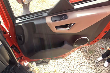 ��������KL 12.9L LNG 520���� 6X4 ����12�� AMT�Զ��� ǣ����ͼƬ