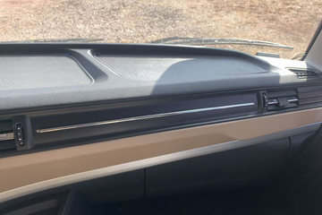 ��������KL 12.9L LNG 520���� 6X4 ����12�� AMT�Զ��� ǣ����ͼƬ