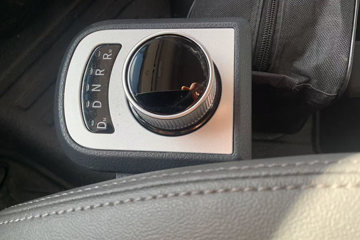 ��������KL 12.9L LNG 520���� 6X4 ����12�� AMT�Զ��� ǣ����ͼƬ