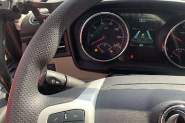 ��������KL 12.9L LNG 520���� 6X4 ����12�� AMT�Զ��� ǣ����ͼƬ