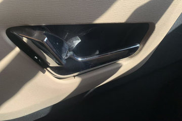 ��������KL 12.9L LNG 520���� 6X4 ����12�� AMT�Զ��� ǣ����ͼƬ