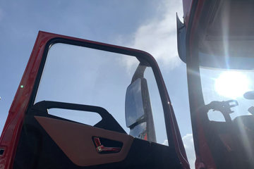 ��������KL 12.9L LNG 520���� 6X4 ����12�� AMT�Զ��� ǣ����ͼƬ