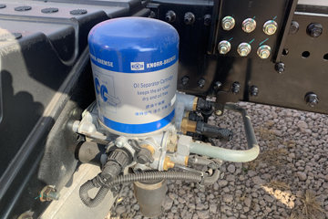 ��������KL 12.9L LNG 520���� 6X4 ����12�� AMT�Զ��� ǣ����ͼƬ