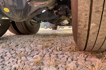 ��������KL 12.9L LNG 520���� 6X4 ����12�� AMT�Զ��� ǣ����ͼƬ