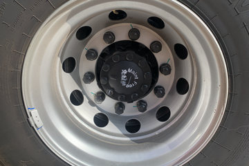 ��������KL 12.9L LNG 520���� 6X4 ����12�� AMT�Զ��� ǣ����ͼƬ