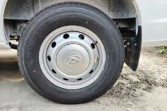 上汽大通V80 2025款 2T柴油 125马力 7座手动长轴轻客