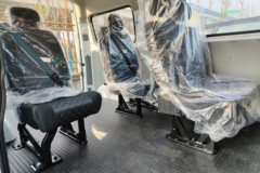 上汽大通V80 2025款 2T柴油 125马力 7座手动长轴轻客