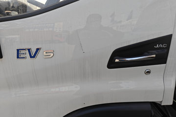 ���� ˧��EV5 4.5T 4.22�׵��Ŵ��綯�����Ῠ81.14kWhͼƬ