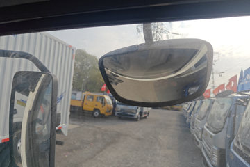 ���� ˧��EV5 4.5T 4.22�׵��Ŵ��綯�����Ῠ81.14kWhͼƬ