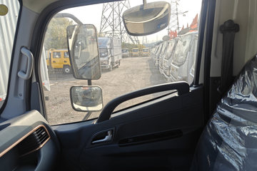 ���� ˧��EV5 4.5T 4.22�׵��Ŵ��綯�����Ῠ81.14kWhͼƬ