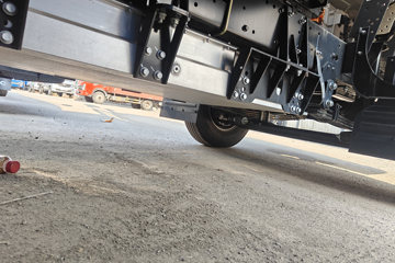 ���� ˧��EV5 4.5T 4.22�׵��Ŵ��綯�����Ῠ81.14kWhͼƬ